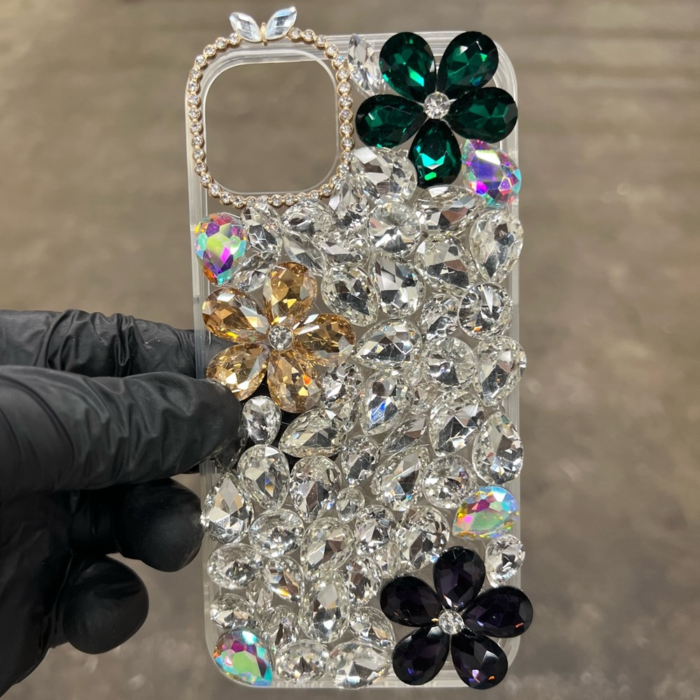 iPhone 14 Plus (6.7) Designer Bling Case